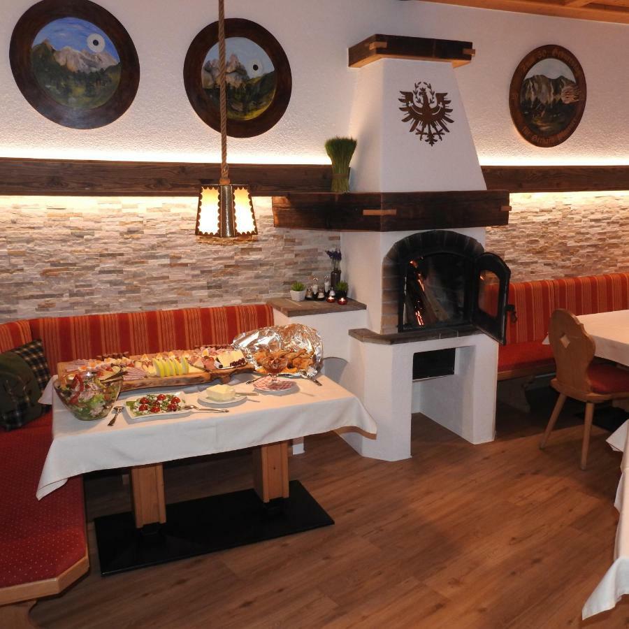 Gasthof Piburger See Hotel เอิทซ์ ภายนอก รูปภาพ